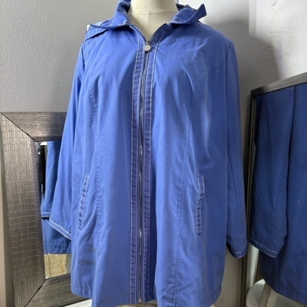 Dennis Basso woman’s 2X long jacket/coat in good condition